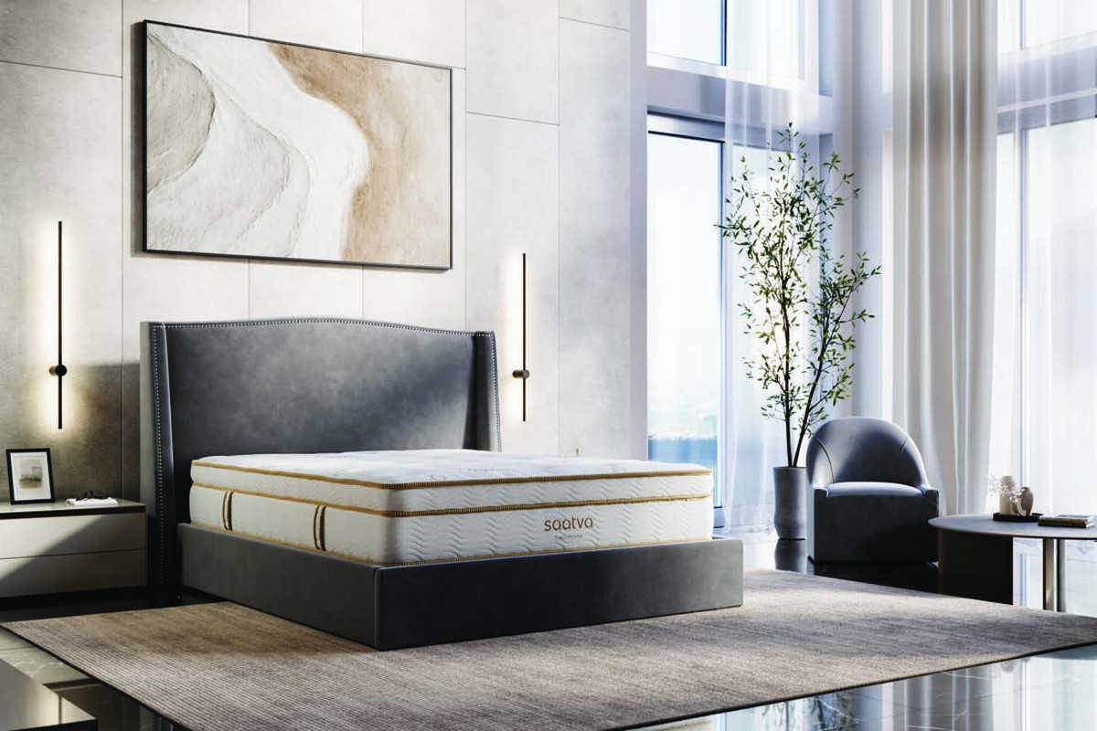 Saatva HD mattress, also available at clearance pricing
